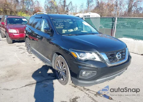 2017 Nissan Pathfinder Platinum z USA, uszkodzony, nr VIN 5N1DR2MM9HC609142